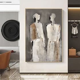 Peinture abstraite figurative de style wabi-sabi, grande toile beige texturée, représentant une femme, peinte à la main. Portrait abstrait neutre.