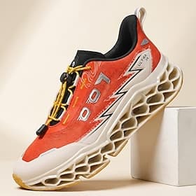 Baskets de running orange pour homme, à lacets, confortables et légères, idéales pour la salle de sport, l'entraînement et les activités de plein air.
